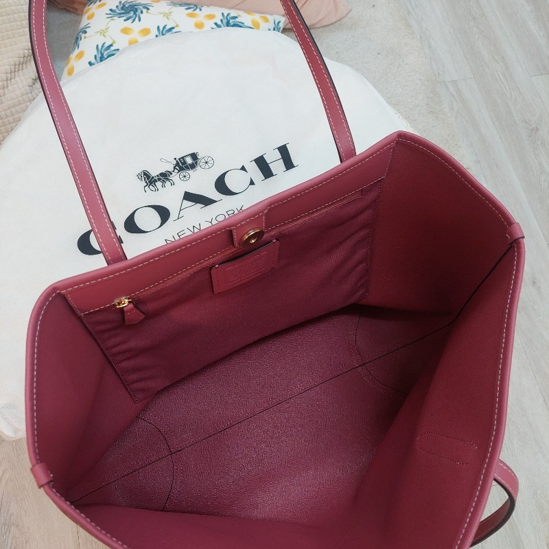 coach cf342 city新版Logo印花托特包 (紅)-10