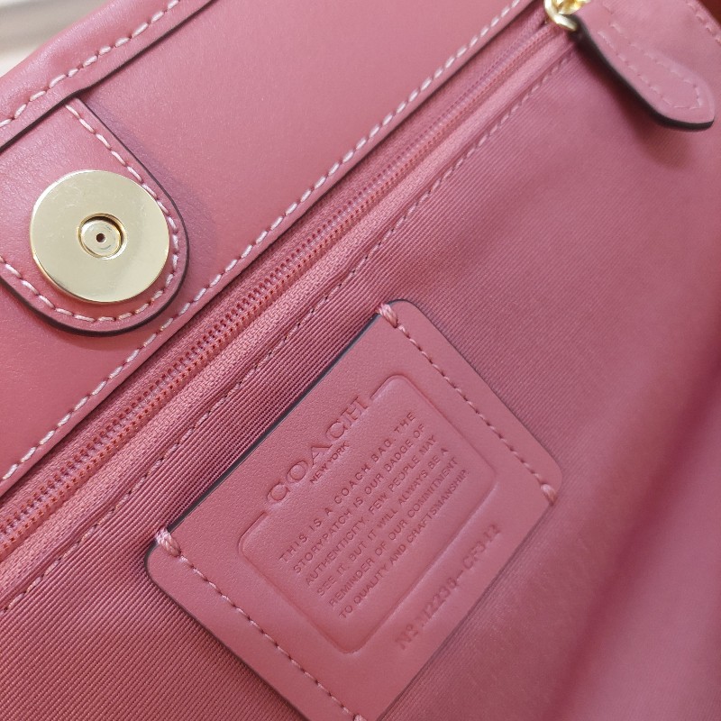 coach cf342 city新版Logo印花托特包 (紅)-15