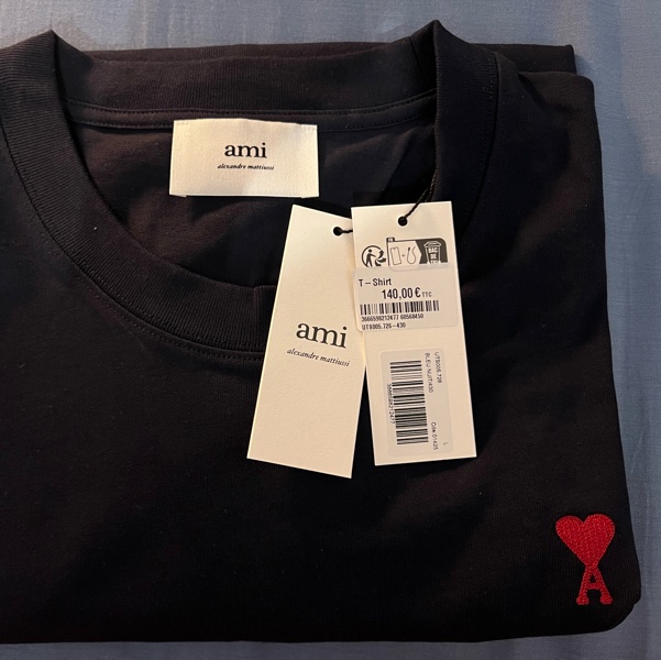 （全新）Ami Paris愛心A刺繡logo 尺寸L-5