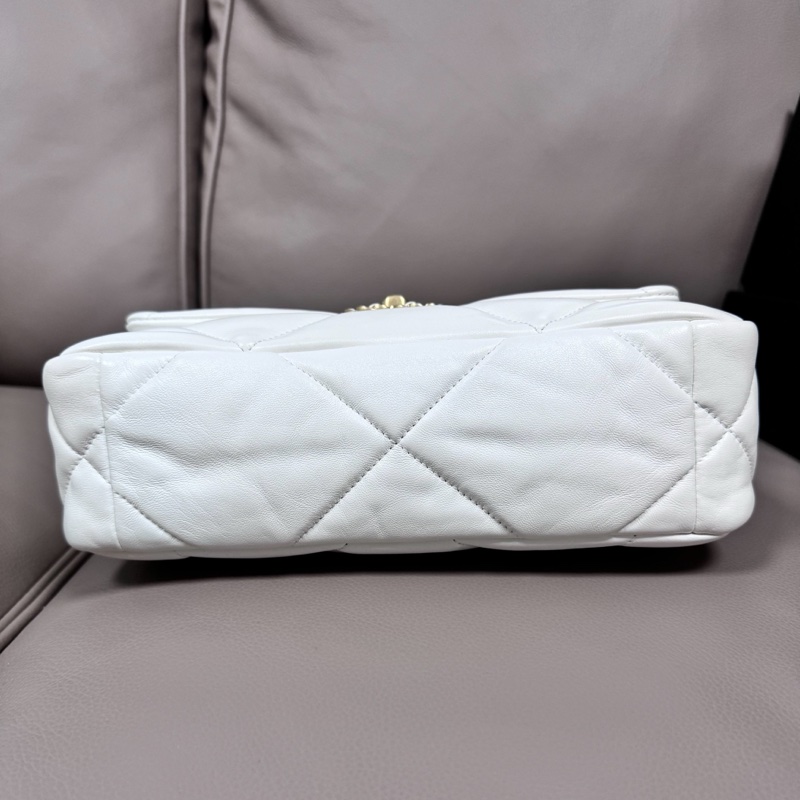 Chanel 19 bag 白色-4
