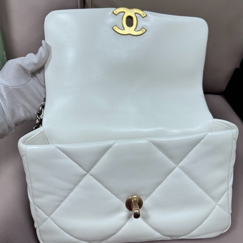 Chanel 19 bag 白色-5