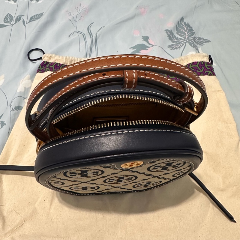 Tory Burch T monogram 專櫃款 藍老花 圓餅包 大顆 大手機中夾可入 熱門包款-2