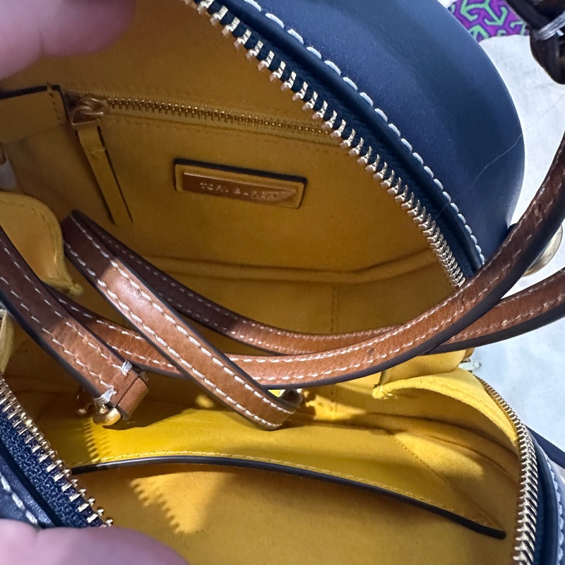 Tory Burch T monogram 專櫃款 藍老花 圓餅包 大顆 大手機中夾可入 熱門包款-10