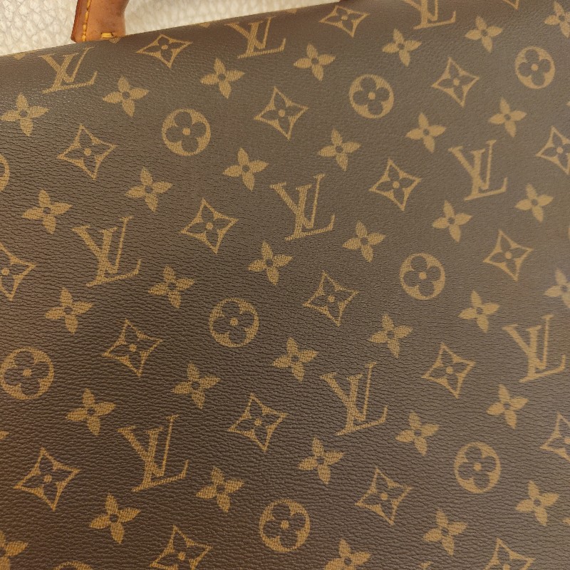 LV經典老花牛皮公事包-11