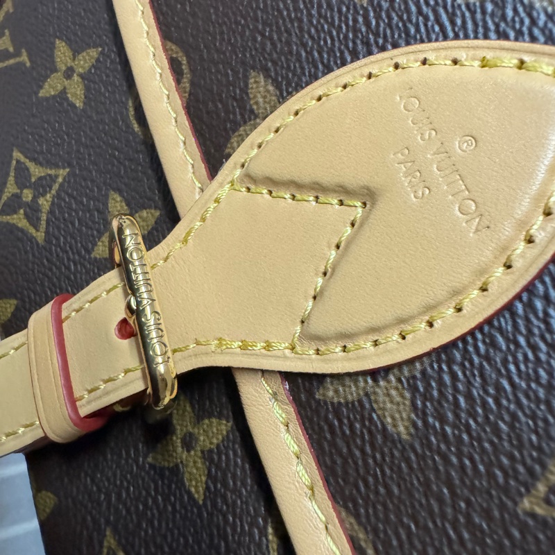 LV Diane  M45985  Monogram法棍包 斜背 帆布 側背包-5