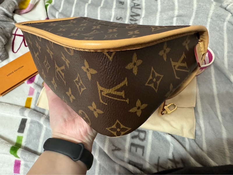 LV Diane  M45985  Monogram法棍包 斜背 帆布 側背包-15