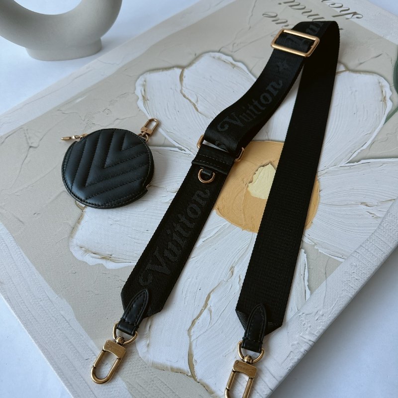 LV New Wave Multi-Pochette 絎縫小牛皮二合一斜背包 M56461-11