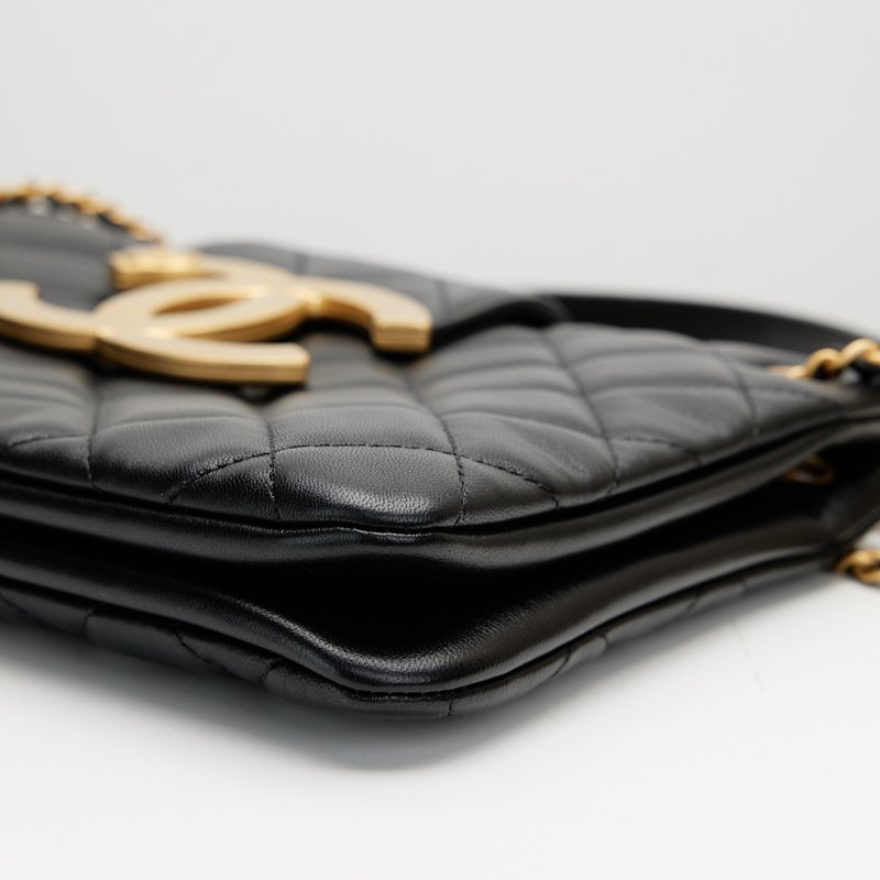 Chanel 24C 大logo法棍鍊條包-16