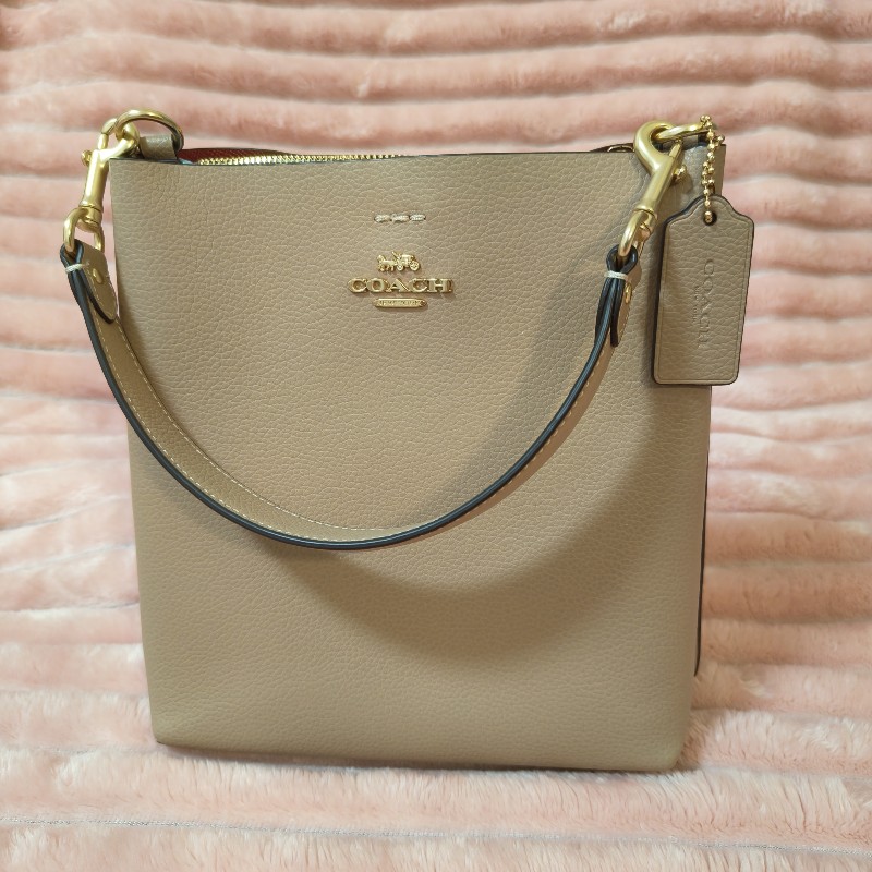 真品 COACH 灰褐色雙面皮革Mollie水桶包-15