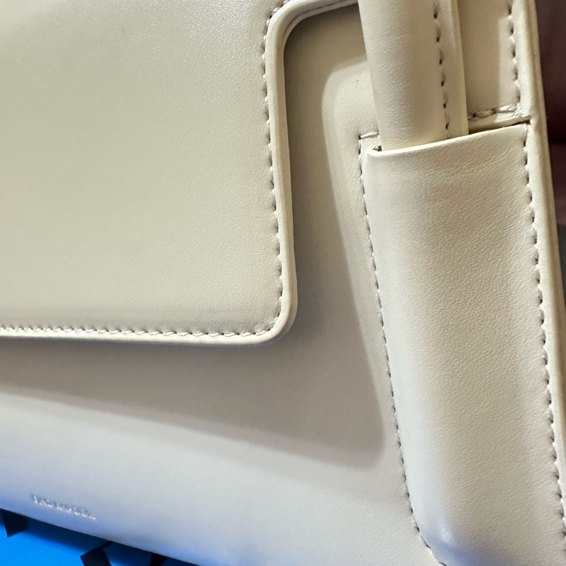 FIND KAPOOR Marty Bag 26 IVORY 韓系 肩背包-9