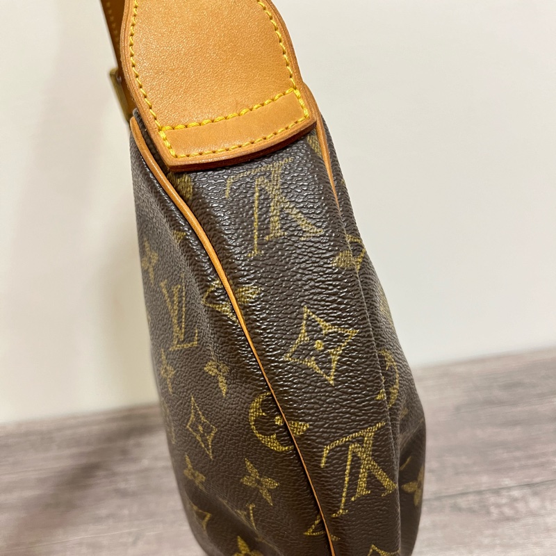 LV 經典老花可頌包/豌豆包-2