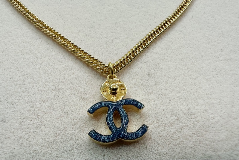 CHANEL 香奈兒 小香 24P 新款 牛仔雙C logo 金色 星星圈圈 項鍊 全新-4