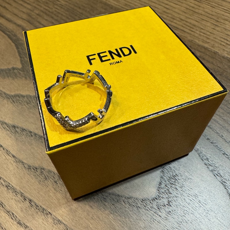 Fendi Five 銀色小碎鑽戒指-0