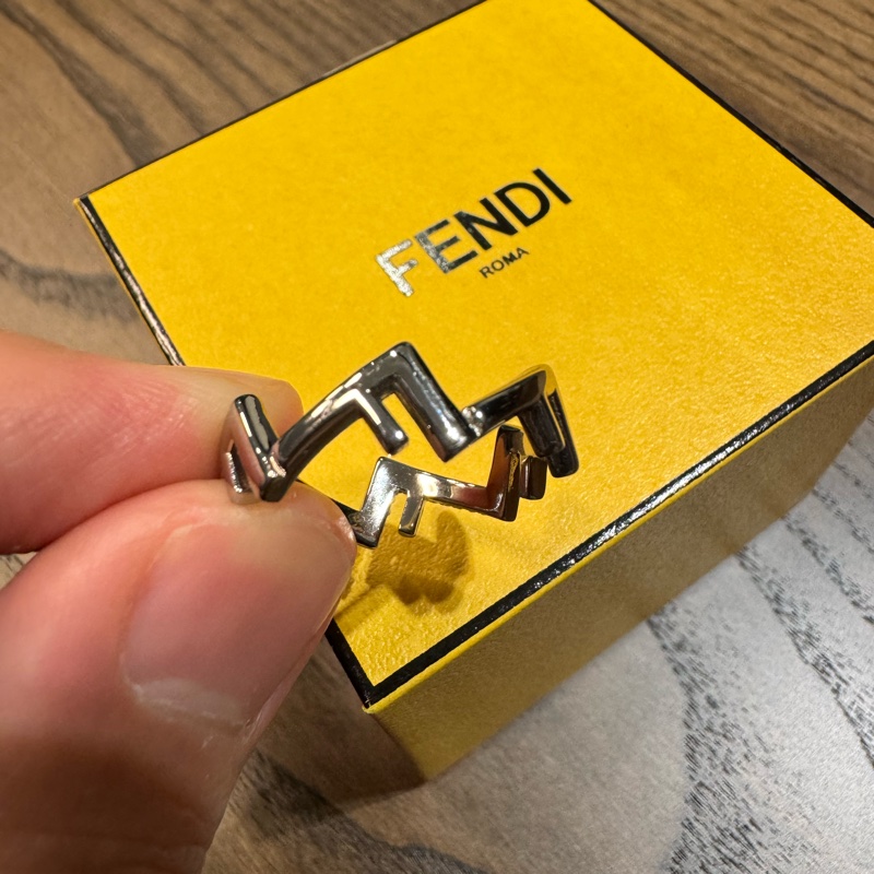 Fendi Five 銀色小碎鑽戒指-2