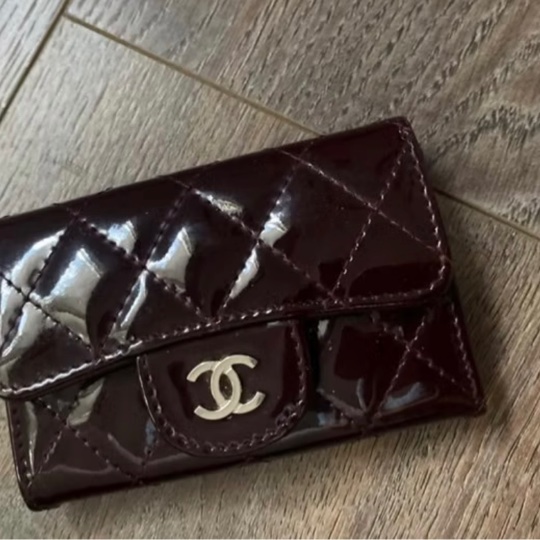 真品 正品 CHANEL 亮面小羊皮 扣蓋零錢卡片夾-6