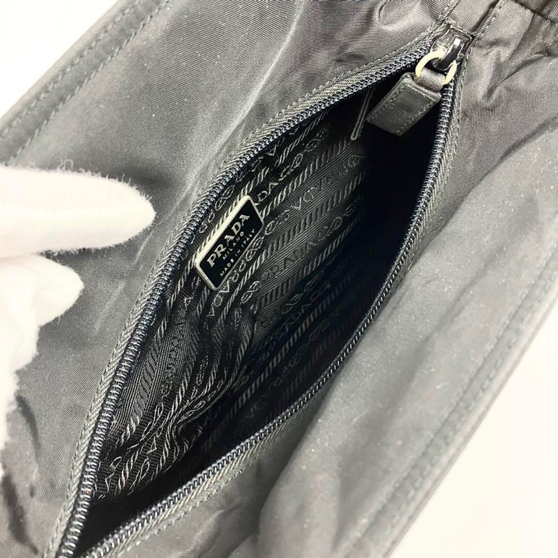⁺⊹古董精品⊹⁺┇PRADA 黑金三角通勤包單肩包✦-2