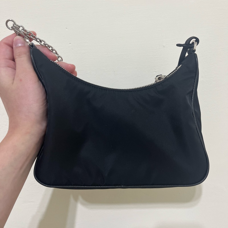 Prada 三合一hobo 100%正品 美包狀況佳-9