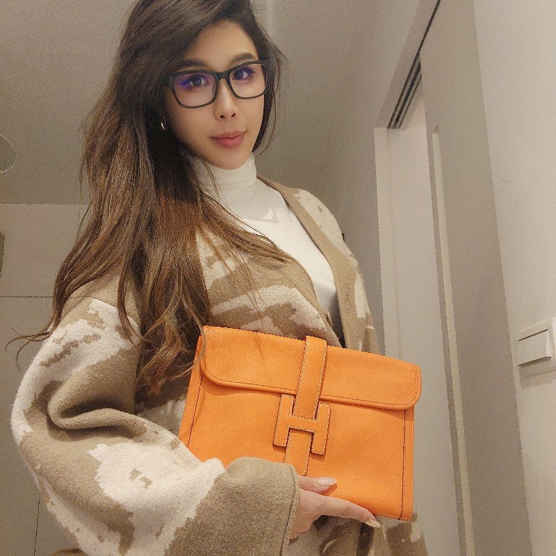 HERMÈS
Vintage Jige 29 Clutch 愛馬仕 古董包 經典橙色 手拿包 方框D刻-8