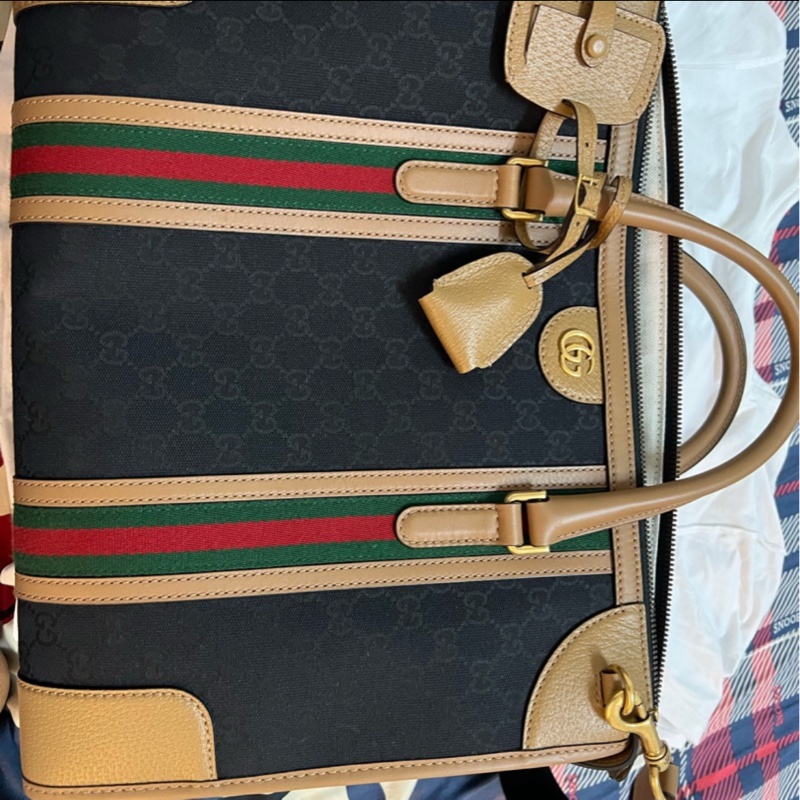 Gucci 托特肩背手提包 95成新 台灣專櫃購入半價出售-1
