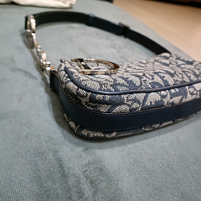 Dior vintage 老花大D扣腋下包-2