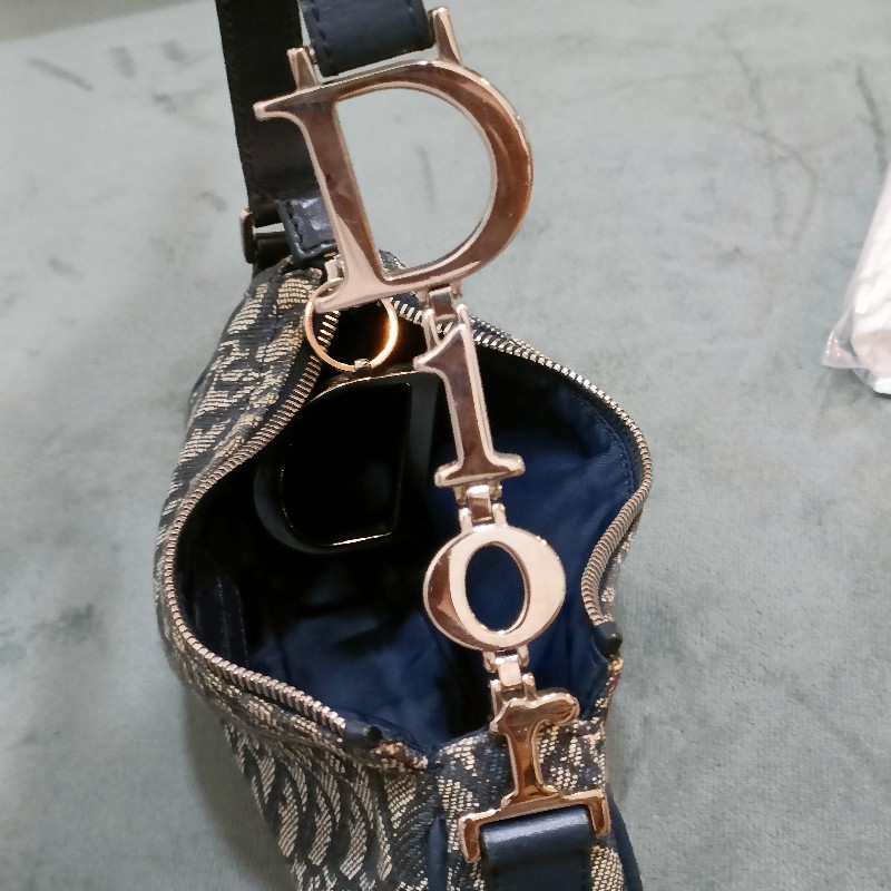 Dior vintage 老花大D扣腋下包-19