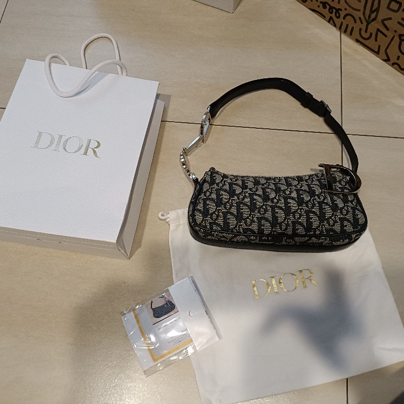 Dior vintage 老花大D扣腋下包-26