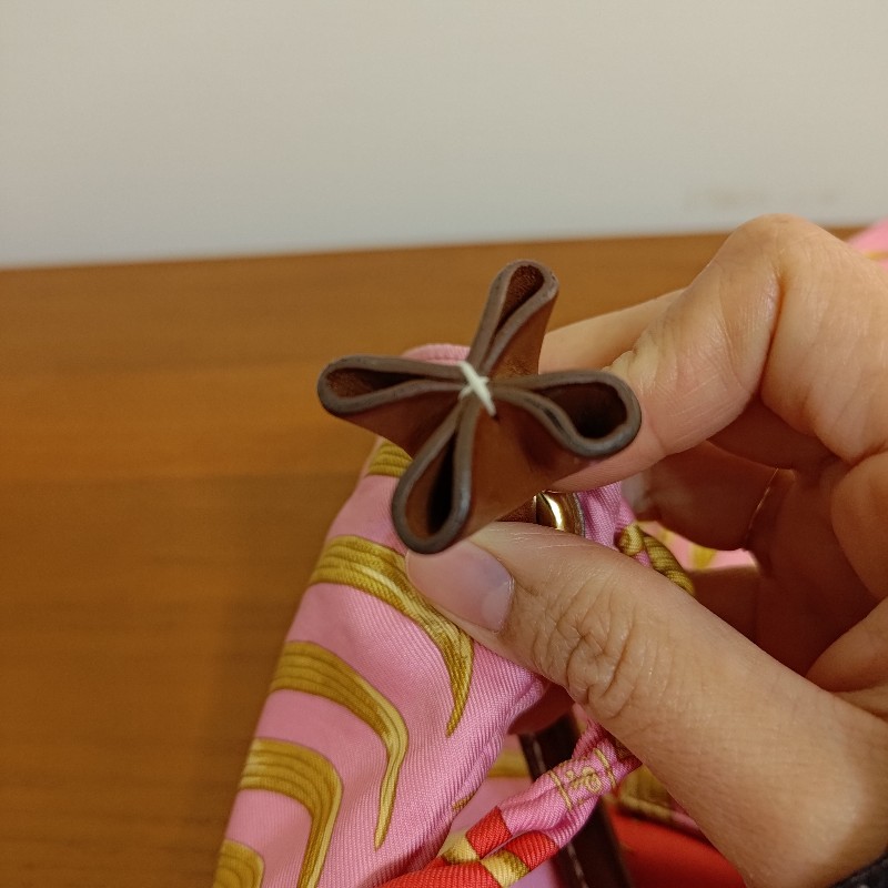 Hermes愛馬仕 招財老虎絲巾包silk city-18