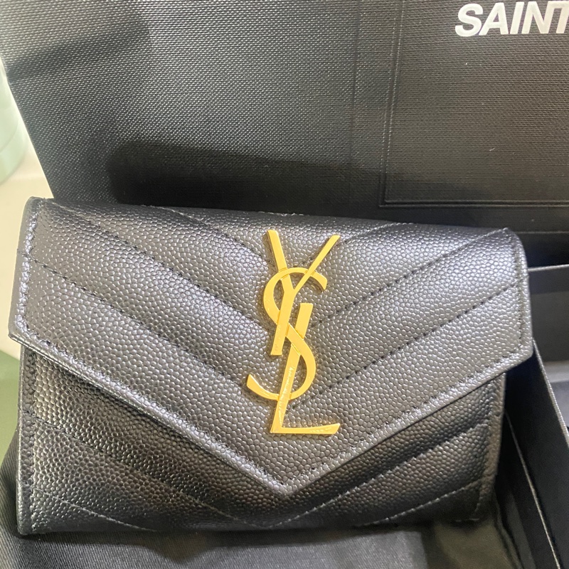 SAINT LAURENT  YSL MONOGRAM粒面壓紋皮革小型信封錢包-0