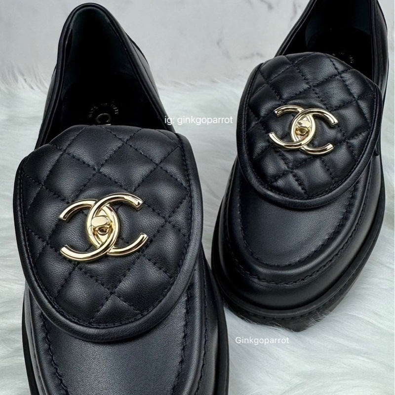 CHANEL 書包扣樂福鞋-3