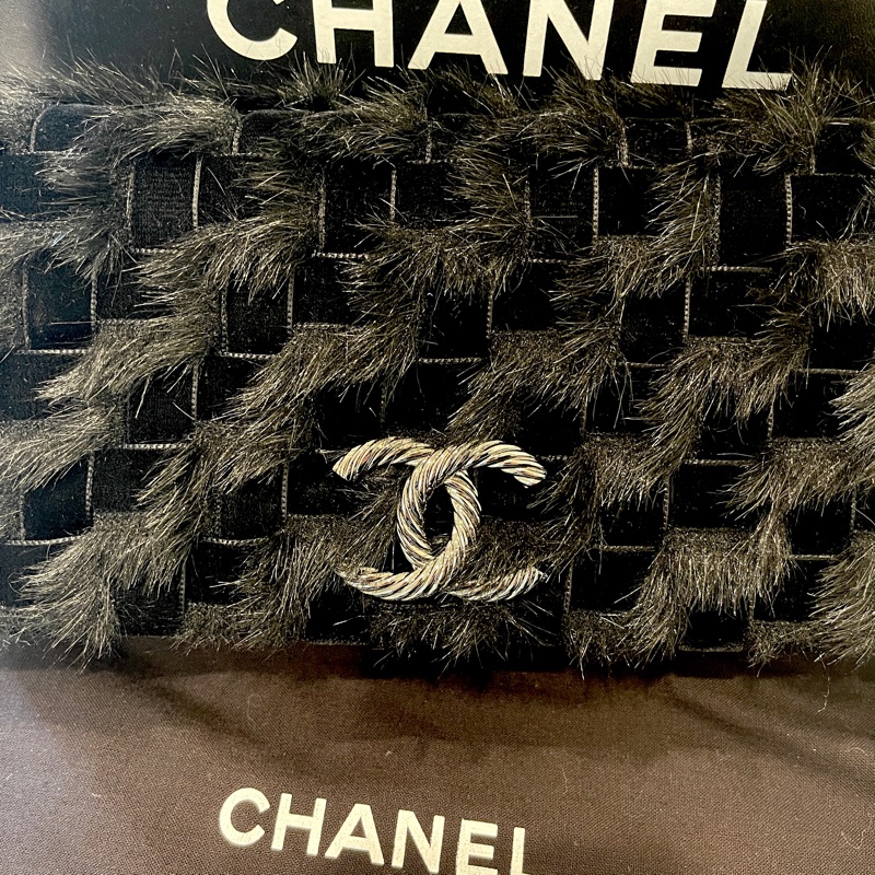 稀有毛草拼接工藝🏅超美釋出❤️❤️❤️ 香奈兒黑色拼接毛草鏈帶包 稀有毛草拼接翻蓋肩背包-15