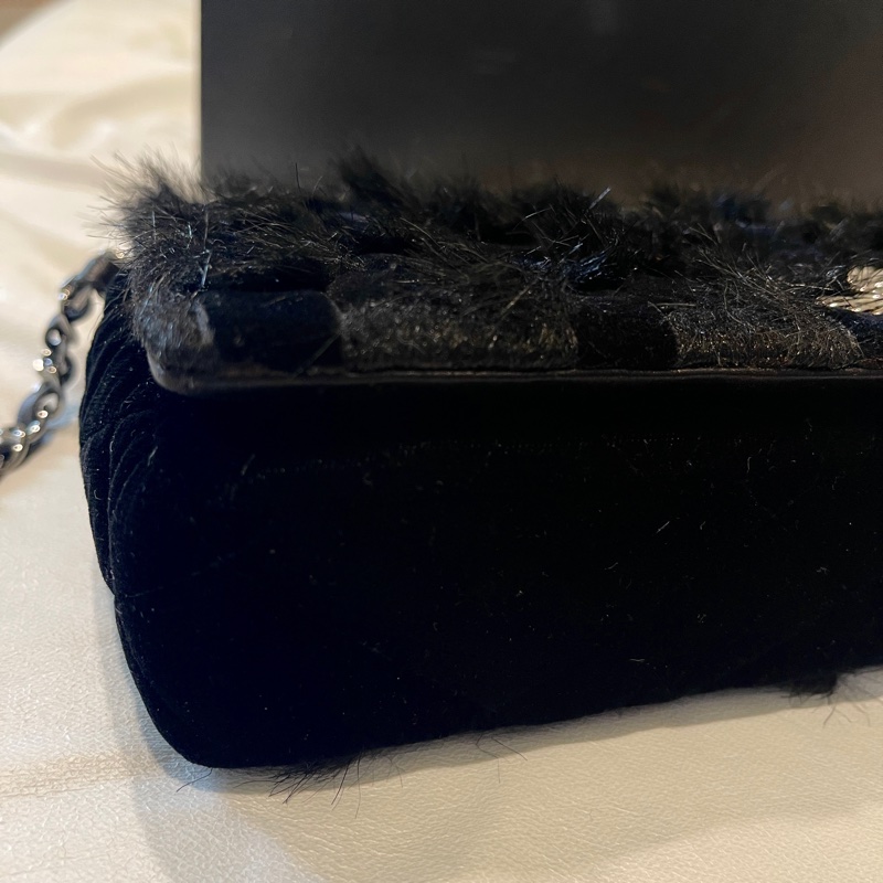 稀有毛草拼接工藝🏅超美釋出❤️❤️❤️ 香奈兒黑色拼接毛草鏈帶包 稀有毛草拼接翻蓋肩背包-22