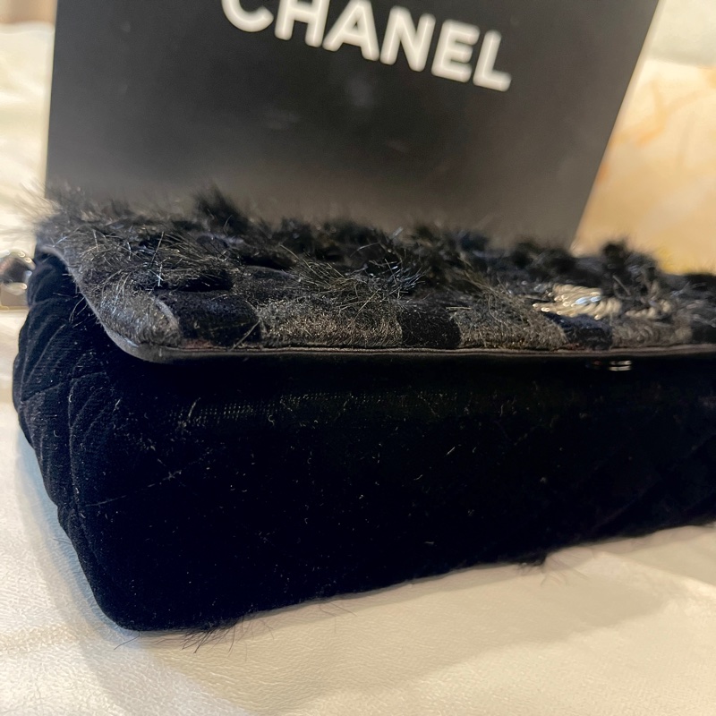 稀有毛草拼接工藝🏅超美釋出❤️❤️❤️ 香奈兒黑色拼接毛草鏈帶包 稀有毛草拼接翻蓋肩背包-28