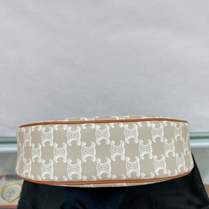 Celine Ava Medium 腋下包中號 米灰色-4