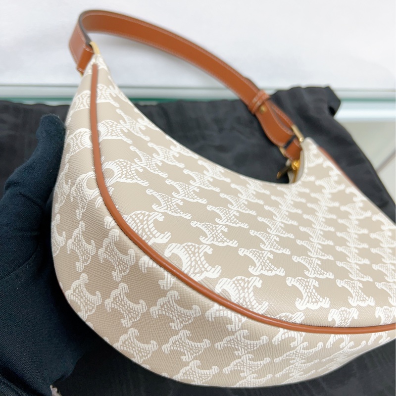 Celine Ava Medium 腋下包中號 米灰色-7