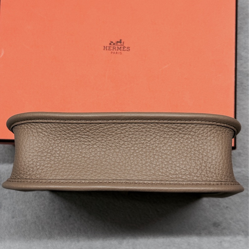 Hermes Mini Evelyne 16 馬爾法米色 絕美-5