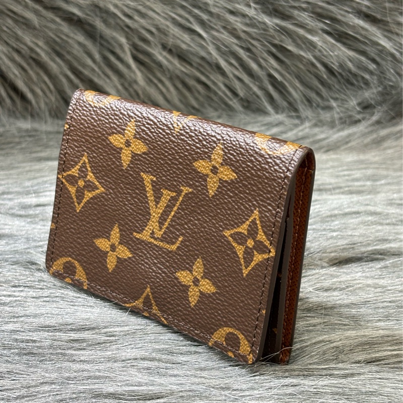 LV M63801 老花 原花 咖皮 金釦 名片夾 卡包 皮夾 零錢包 卡夾-4