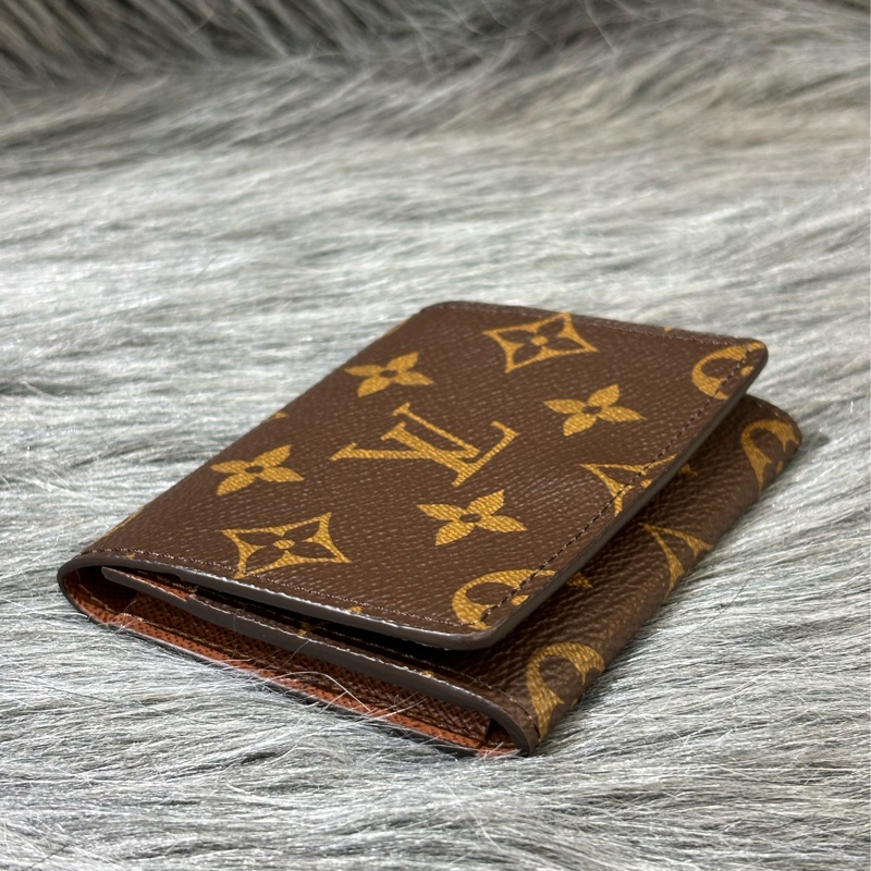 LV M63801 老花 原花 咖皮 金釦 名片夾 卡包 皮夾 零錢包 卡夾-14