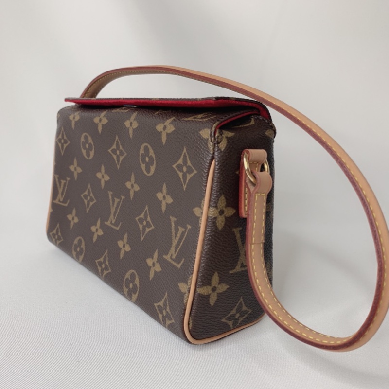 LV 老花表參道方盒子手提包-2