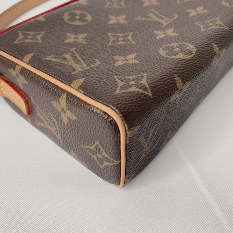 LV 老花表參道方盒子手提包-14