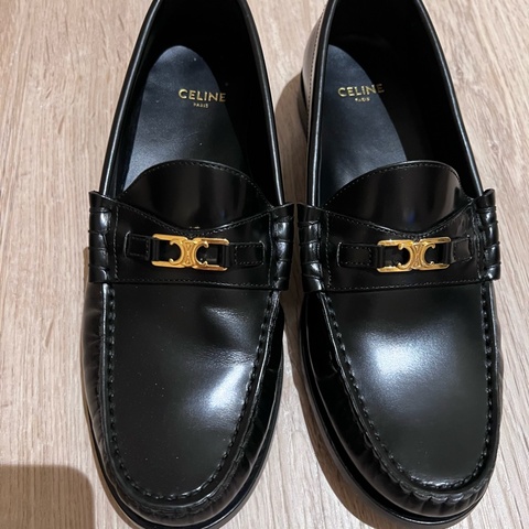 Celine 經典loafer 37.5
