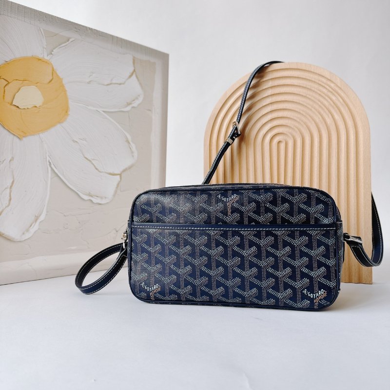 客定GOYARD 經典款CAP-VERT LOGO深藍帆布拉鍊斜背相機包-0