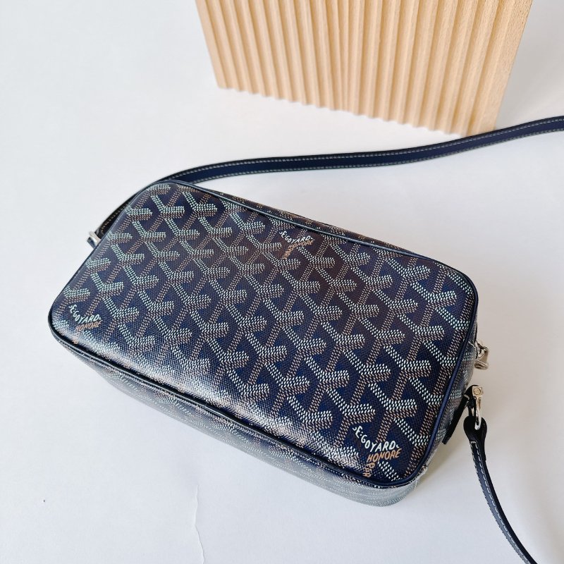 客定GOYARD 經典款CAP-VERT LOGO深藍帆布拉鍊斜背相機包-6