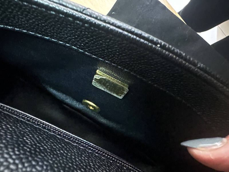 CHANEL香奈兒 愛心金球鏈條方胖子包 20公分荔枝皮-16