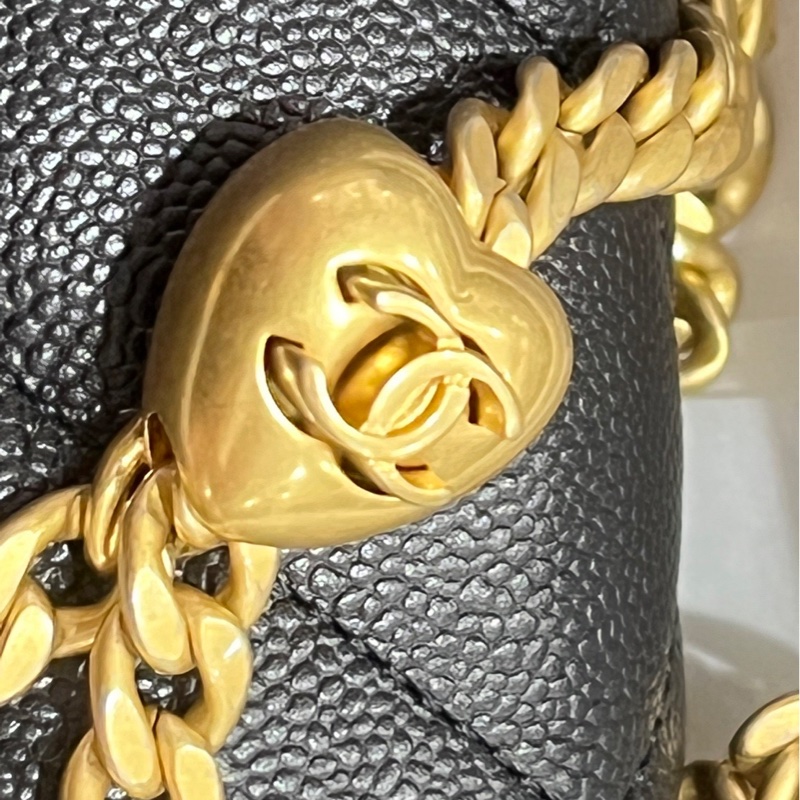 CHANEL香奈兒 愛心金球鏈條方胖子包 20公分荔枝皮-22