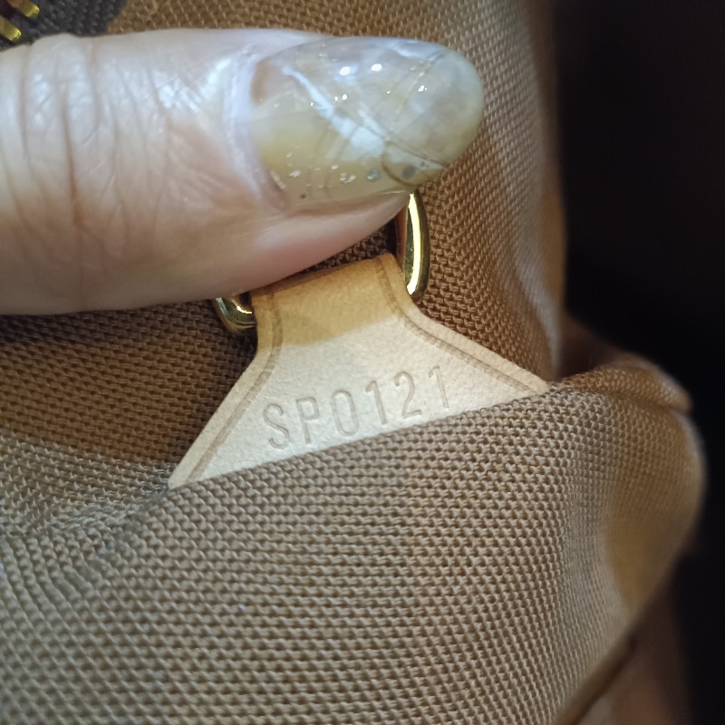 Louis Vuitton 絕版 大款 水餃包/元寶-17