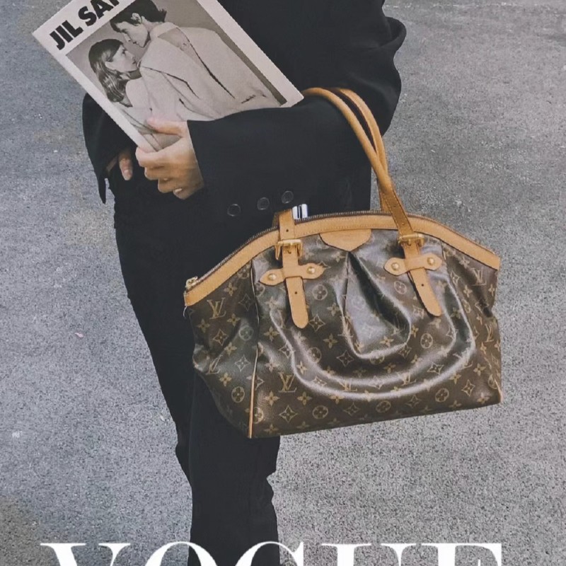 Louis Vuitton 絕版 大款 水餃包/元寶-22