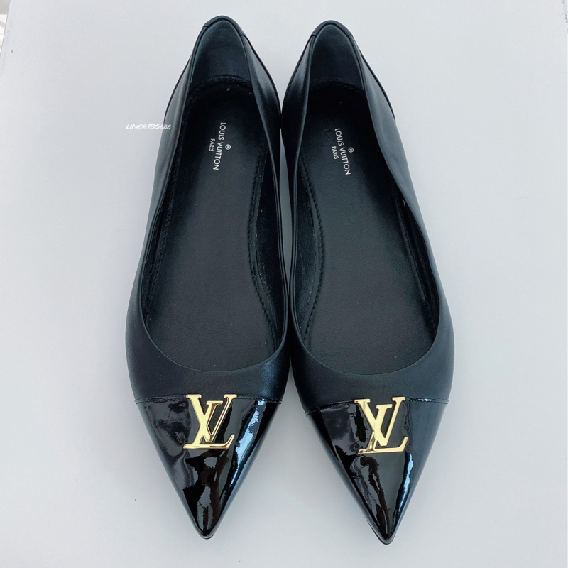 Louis Vuitton 尖頭平底鞋 黑色皮革LV-10