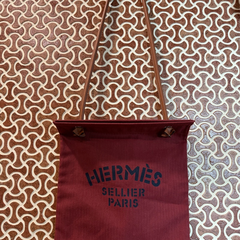 二手正品。Hermes Aline Canvas Bag。新手上架 便宜賣。-0
