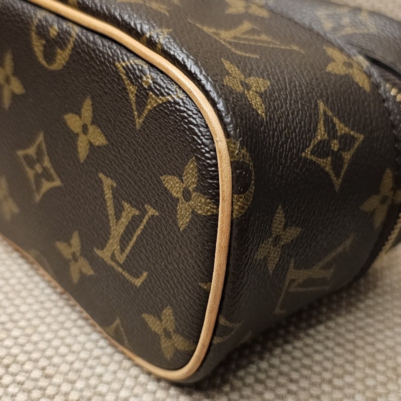 Louis Vuitton nano梳洗袋-11