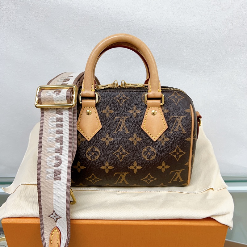 Lv speedy 20 奶茶米色肩帶-0